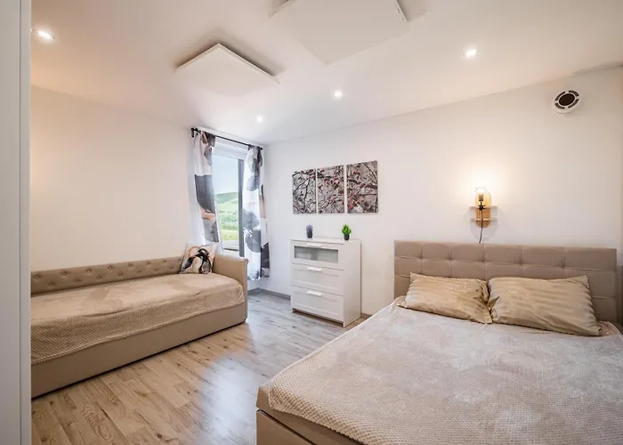 Wellness Klinovec Views Villa Loučná pod Klínovcem